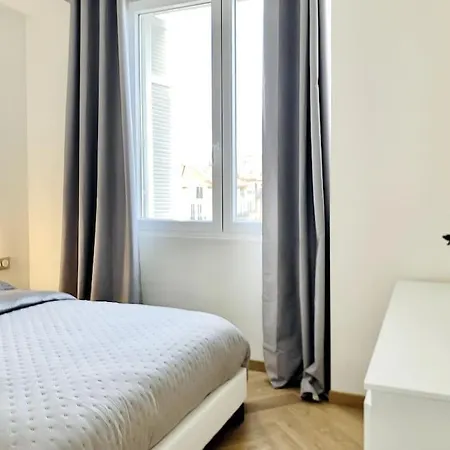 Appartamento Bright, Newly Renovated Nizza