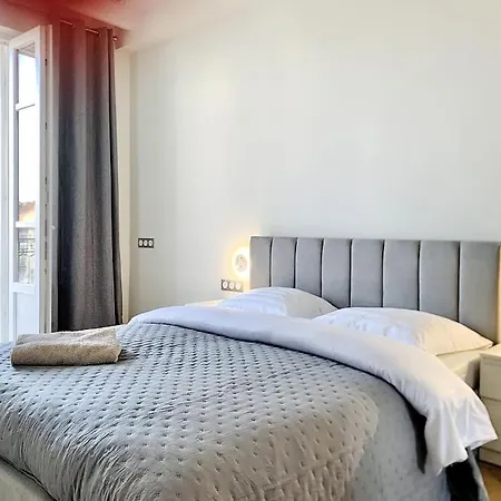 شقة Bright, Newly Renovated