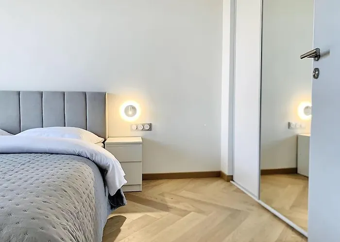 Bright, Newly Renovated