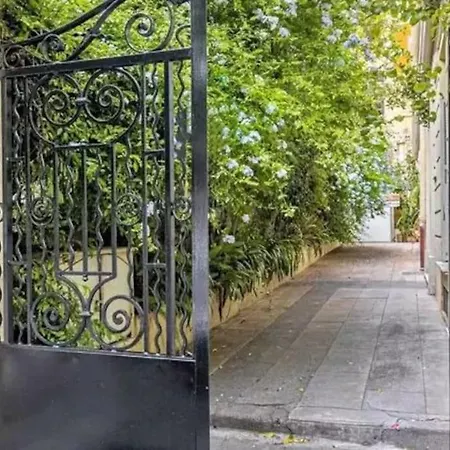 Διαμέρισμα Bright, Newly Renovated *