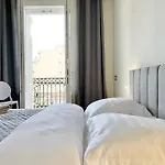 Διαμέρισμα Bright, Newly Renovated *